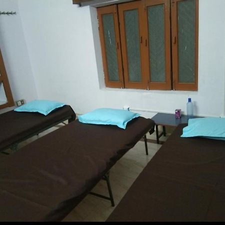 Mannat Rooms Prayagraj Ngoại thất bức ảnh