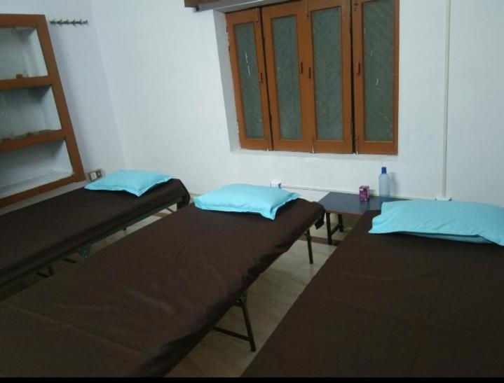 Mannat Rooms Prayagraj Ngoại thất bức ảnh